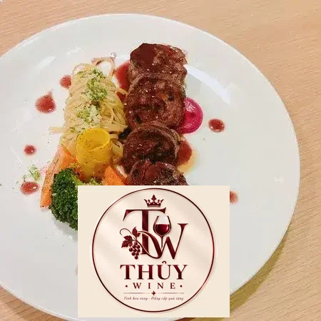 Bít tết bò kobe - Kobe beefsteak - Picture of O Bistro ...
