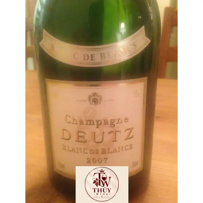 Địa chỉ bán ruou champagne deutz blanc de blancs giá rẻ tại Hà Nội