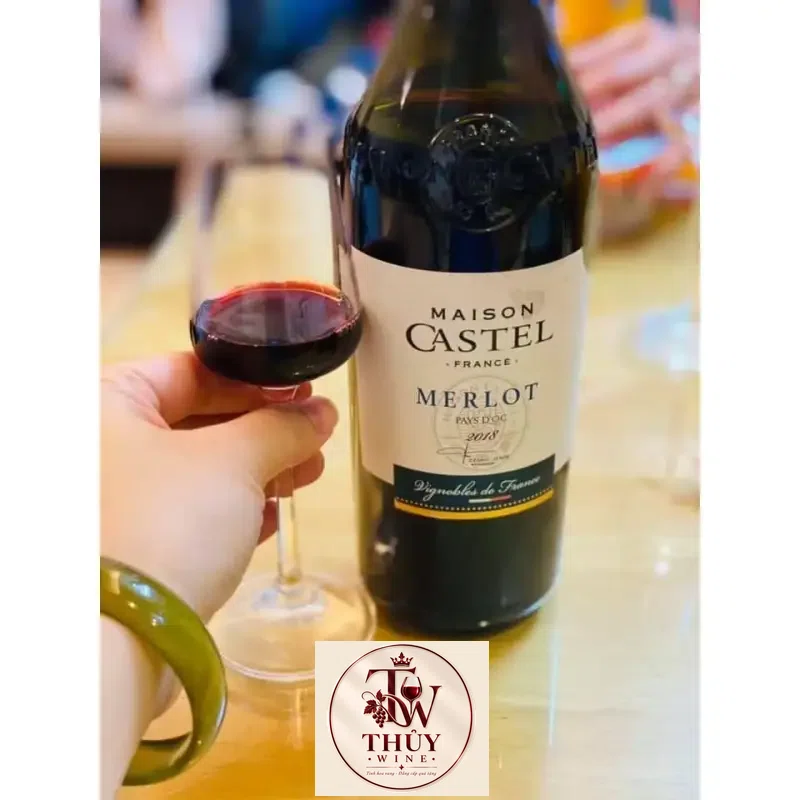 Địa chỉ bán vang phap maison castel merlot giá rẻ tại Hà Nội