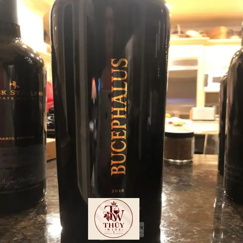 Rượu vang Bucephalus Red Blend Napa Valley