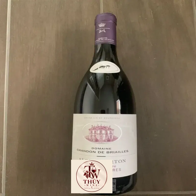 Địa chỉ bán vang phap aloxe corton les valozieres domaine chandon de briailles giá rẻ tại Hà Nội