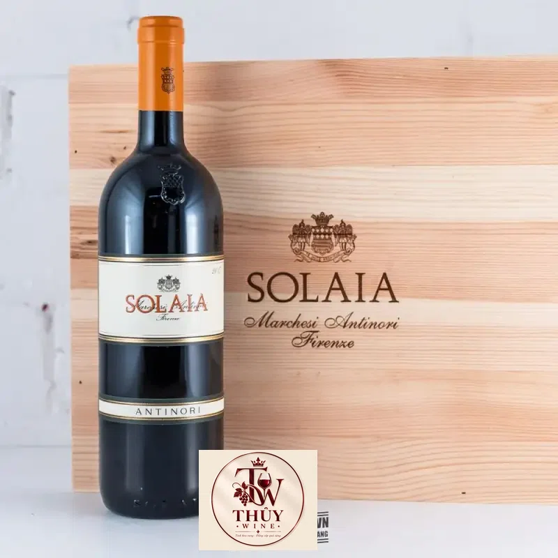 Vang Ý Solaia Antinori Toscana 100 điểm
