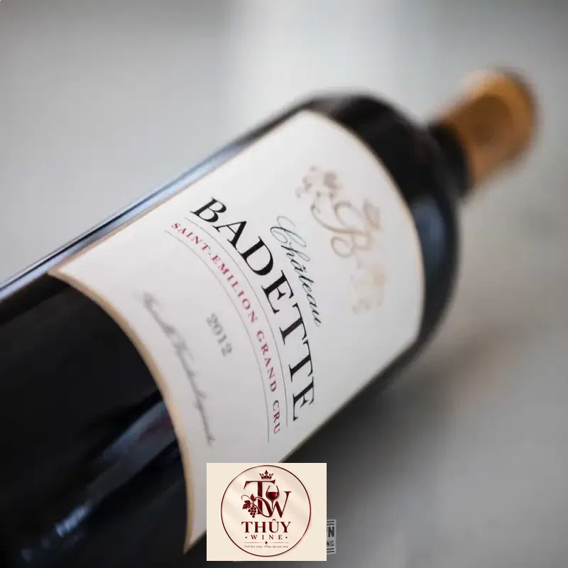 Giá vang phap chateau badette saint emilion grand cru diem
