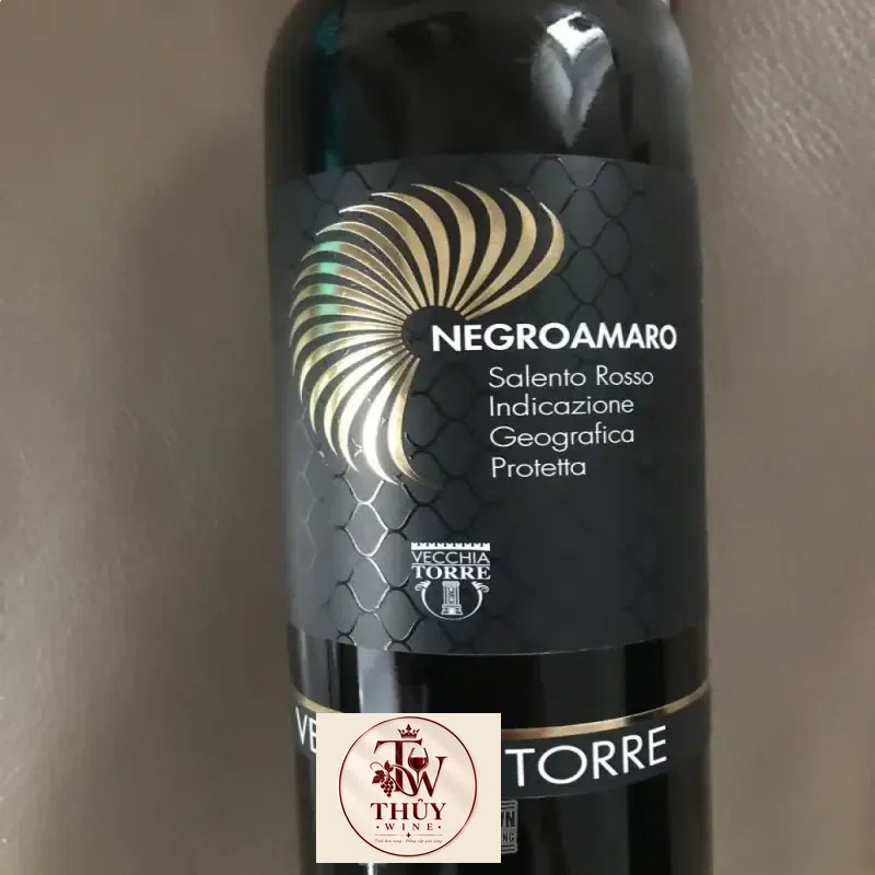 Vang Ý Vecchia Torre Negroamaro