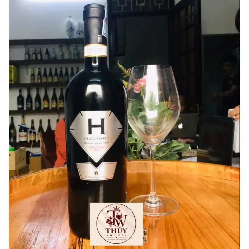 Địa chỉ bán ruou vang y h negroamaro del salento gia tot nhat giá rẻ tại Sài Gòn