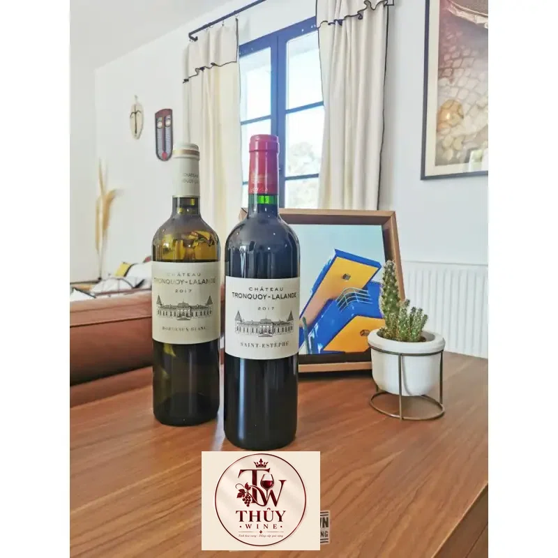 Giá vang phap chateau tronquoy lalande bordeaux blanc