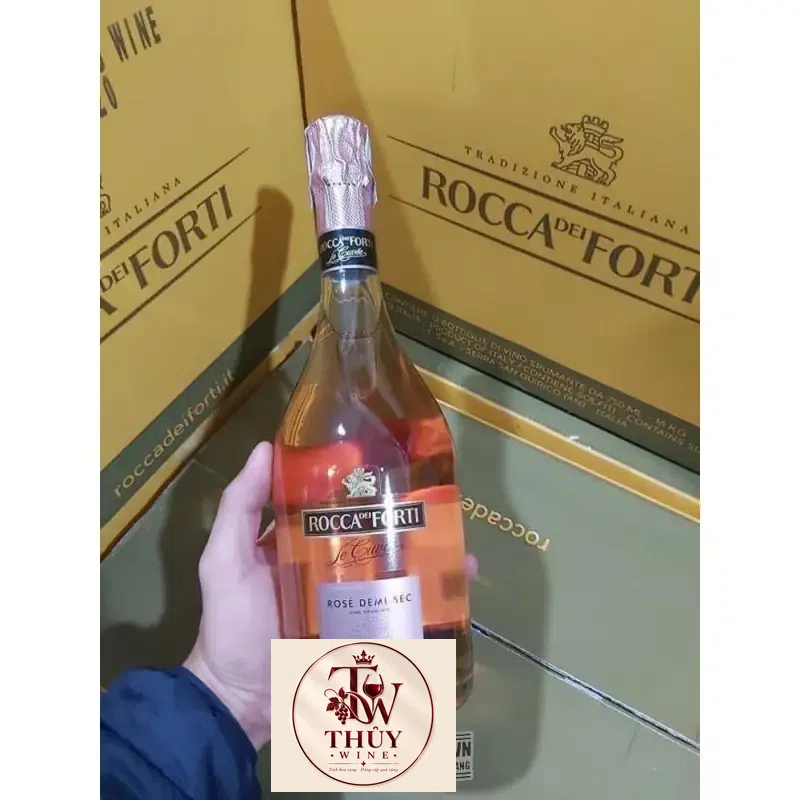 Địa chỉ bán ruou vang y rocca dei forti rose giá rẻ tại Sài Gòn