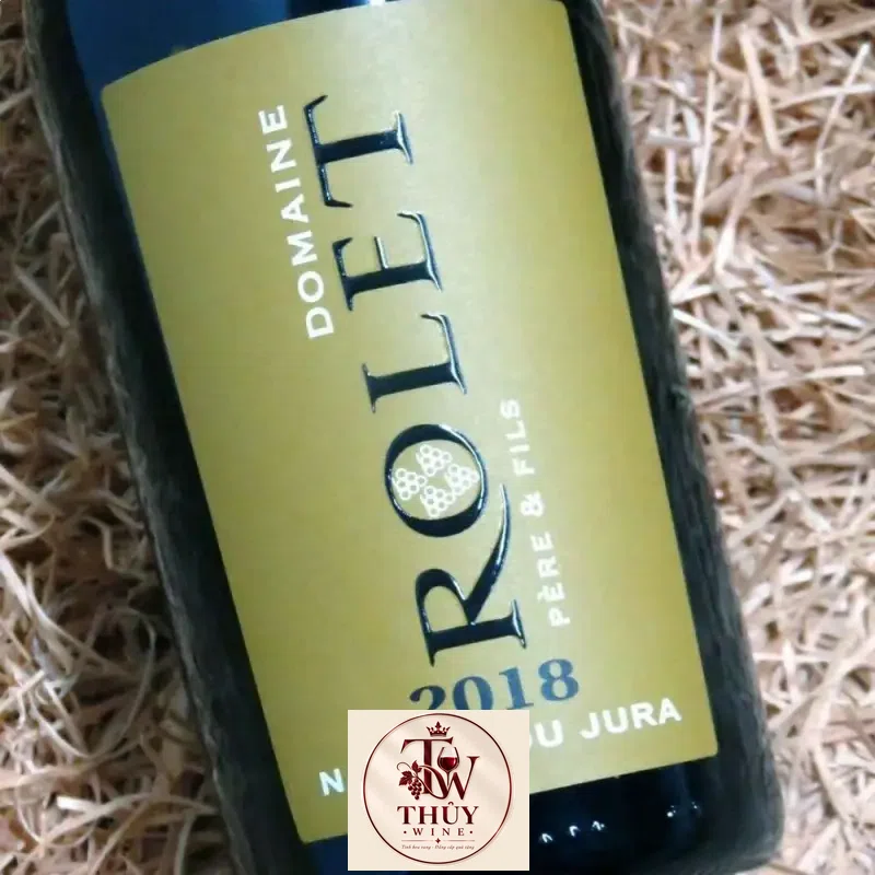 Mua vang phap domaine rolet nature du jura arbois giá rẻ tại Sài Gòn