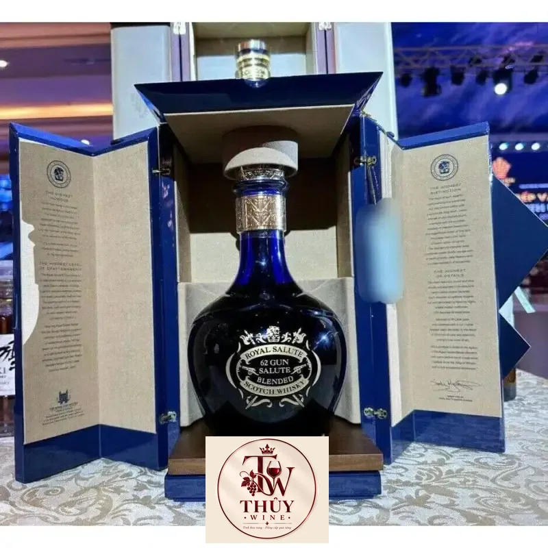ruou chivas royal salute ml mua ở đâu giá rẻ nhất