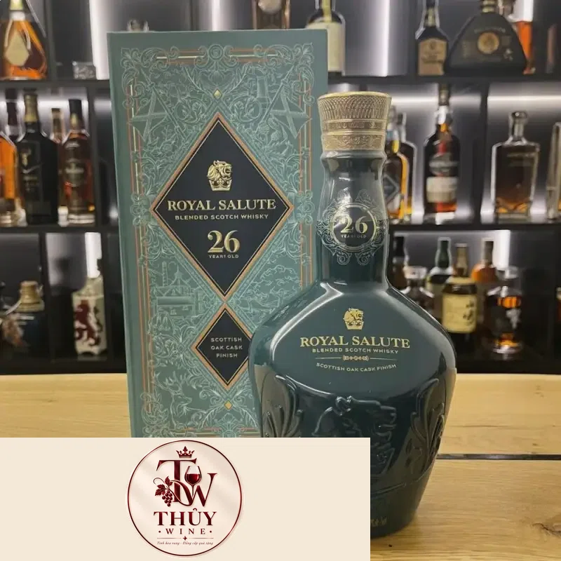 ruou chivas royal salute giá bao nhiêu