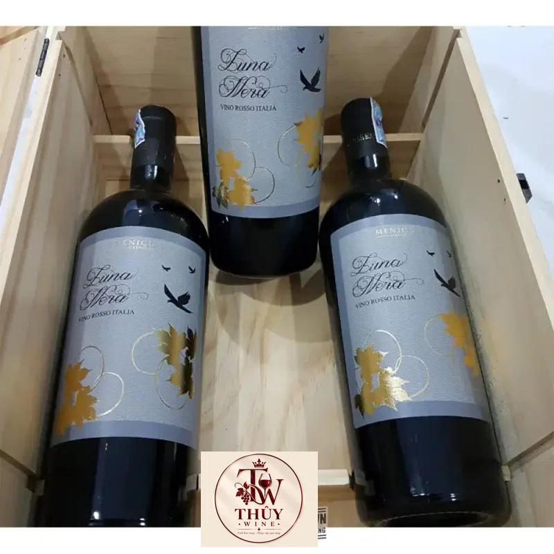 ruou vang y luna nera giá bao nhiêu