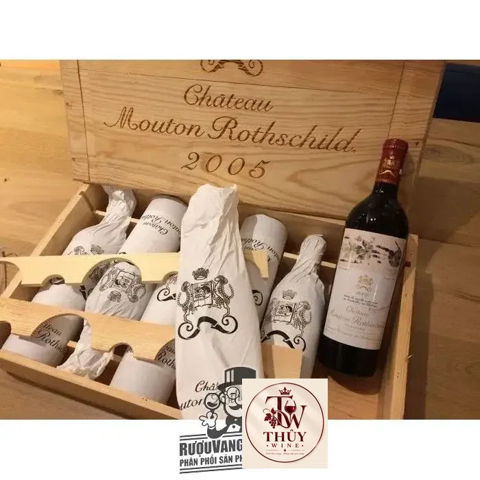 Vang Pháp CHATEAU MOUTON ROTHSCHILD 2005