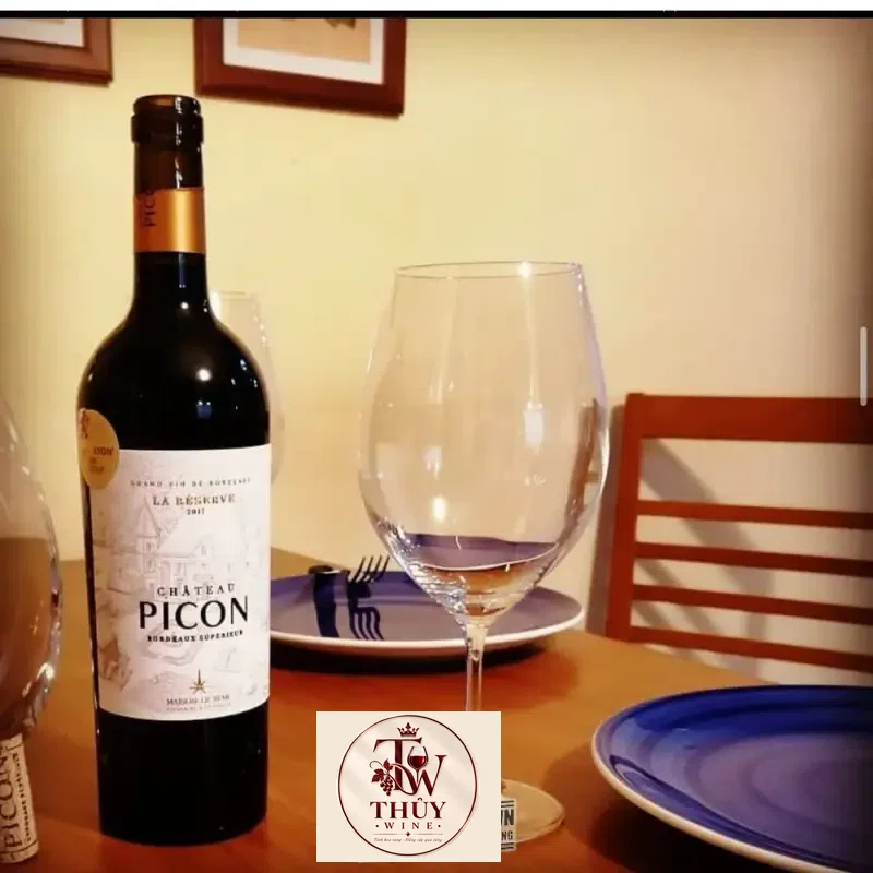 Địa chỉ bán vang phap chateau picon la reservs bordeaux giá rẻ tại Sài Gòn