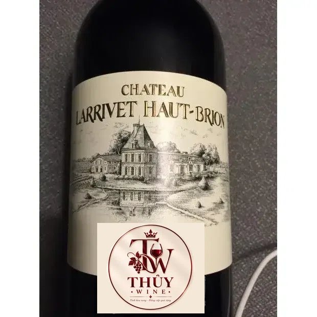Vang Pháp Chateau Larrivet Haut Brion Pessac Leognan