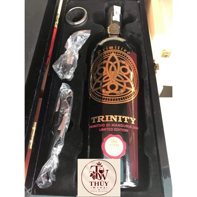 Vang Ý TRINITY PRIMITIVO 18.5 độ