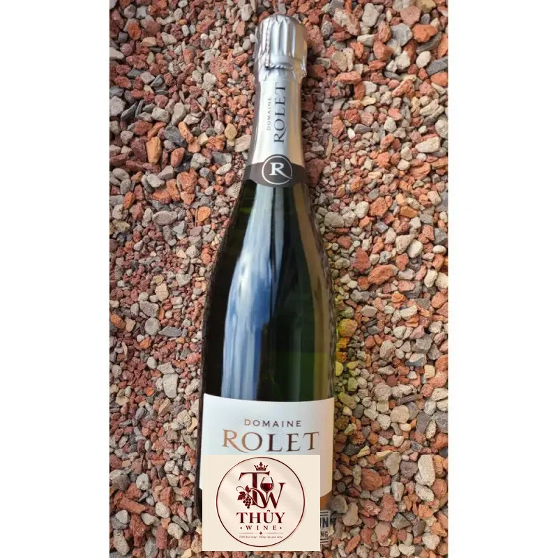Giá ruou vang no domaine rolet cremant du jura arbois