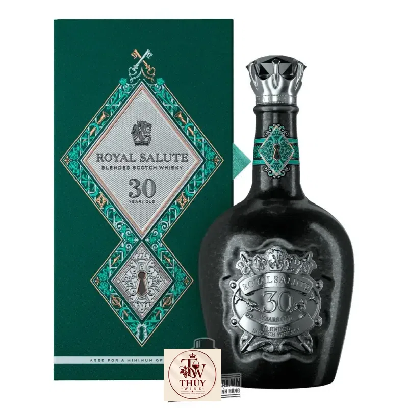 Rượu Chivas 30 năm Royal Salute cao cấp
