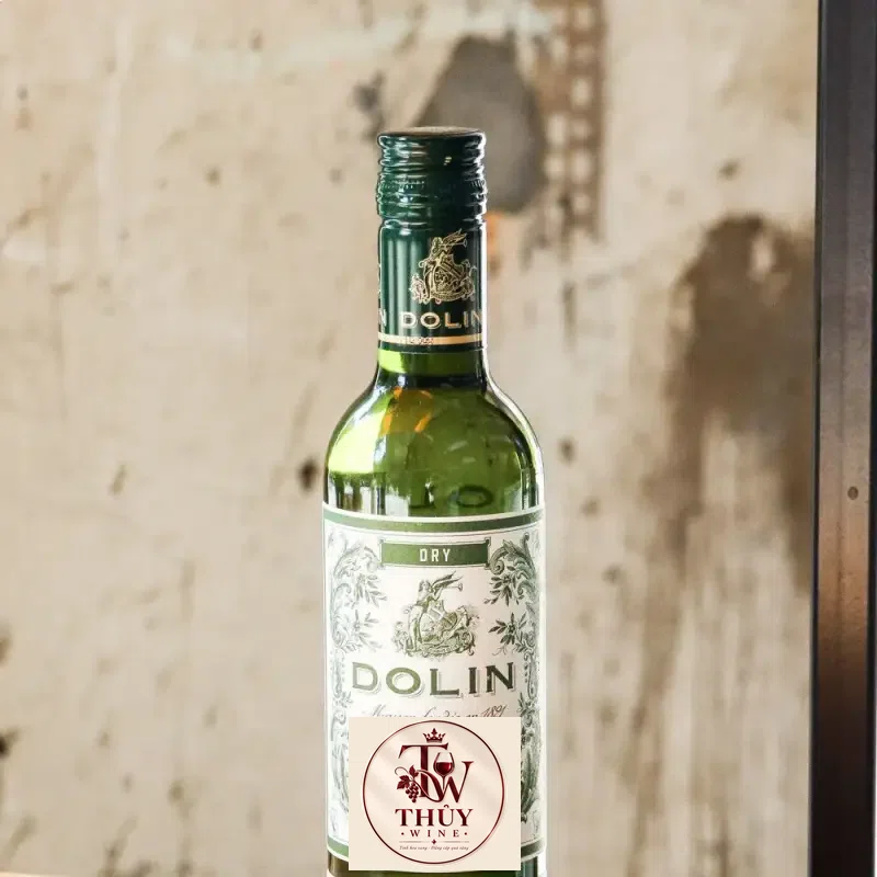 Giá vang phap dolin vermouth de chambery dry