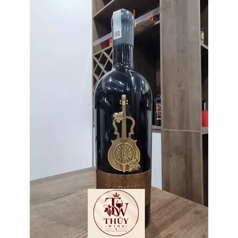 ruou vang la chitarra primitivo vang cay dan giá bao nhiêu