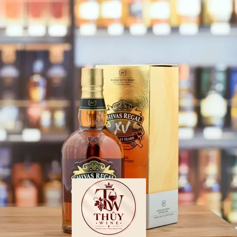 Rượu Chivas 15 Blended Scotch Whisky chai 1L