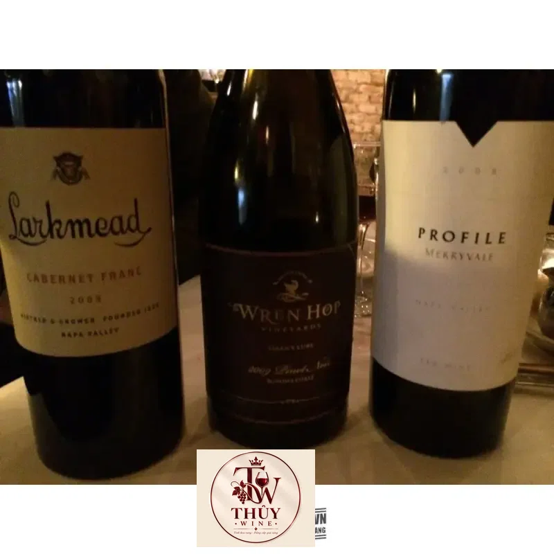Mua ruou vang profile merryvale blend red napa valley giá rẻ tại Sài Gòn
