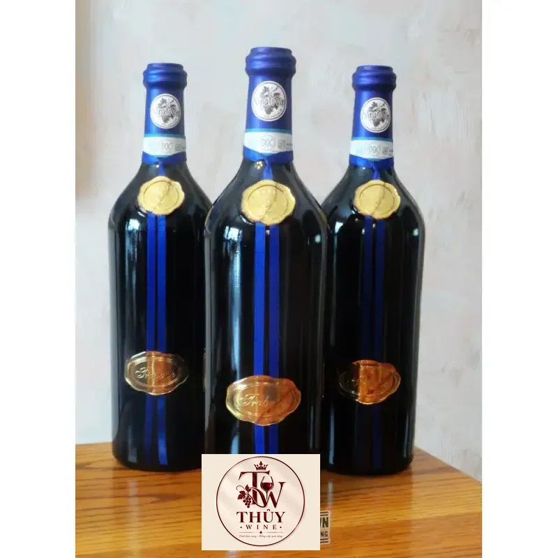 Giá ruou vang y salvano langhe trabuch