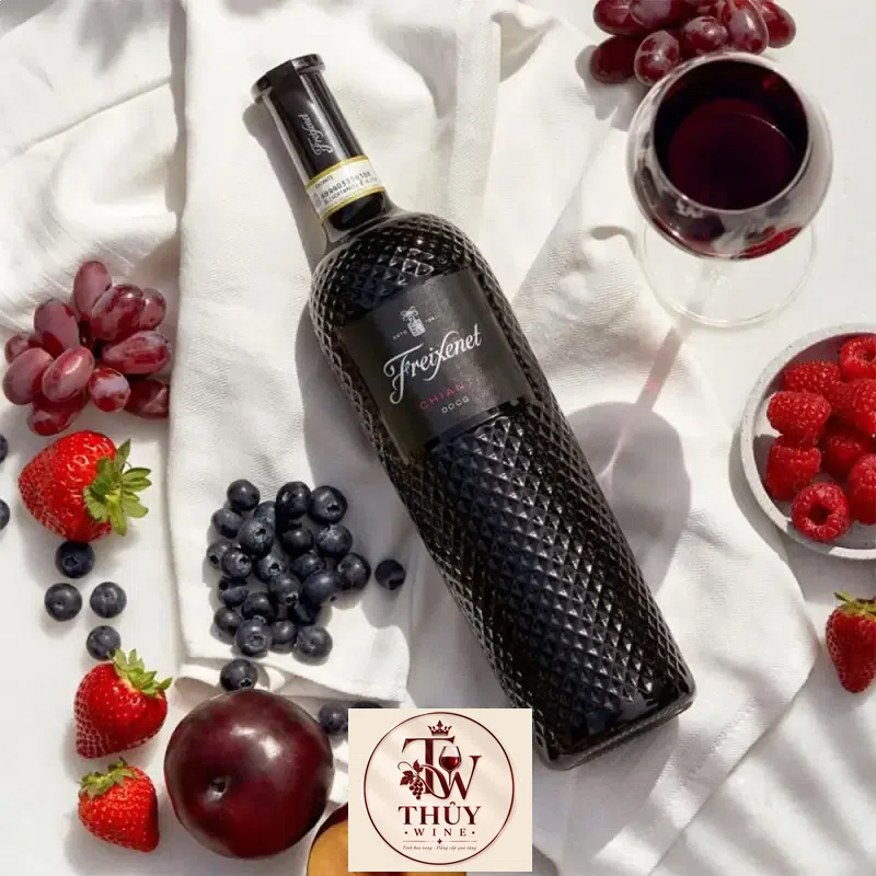 Giá vang y freixenet chianti sangiovese docg