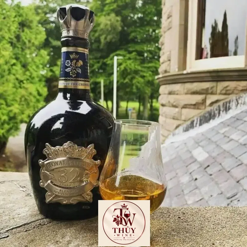 Giá ruou chivas royal salute
