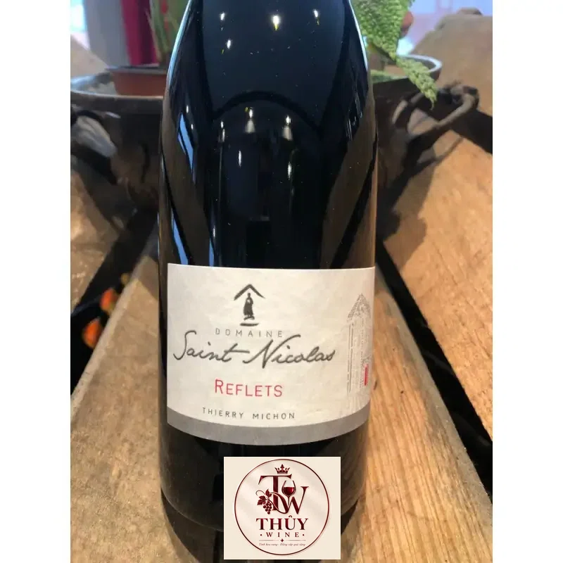 Mua vang phap domaine saint nicolas reflets giá rẻ tại Sài Gòn
