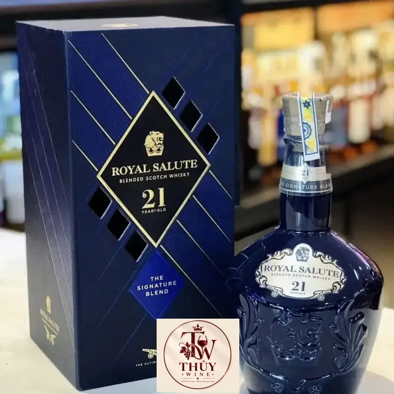Địa chỉ bán ruou chivas royal salute lit giá rẻ tại Hà Nội