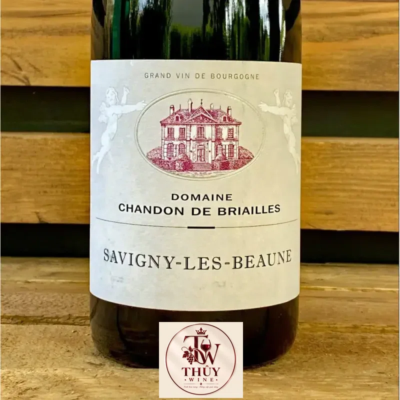Địa chỉ bán vang phap domaine chandon de briailles corton grand cru giá rẻ nhất