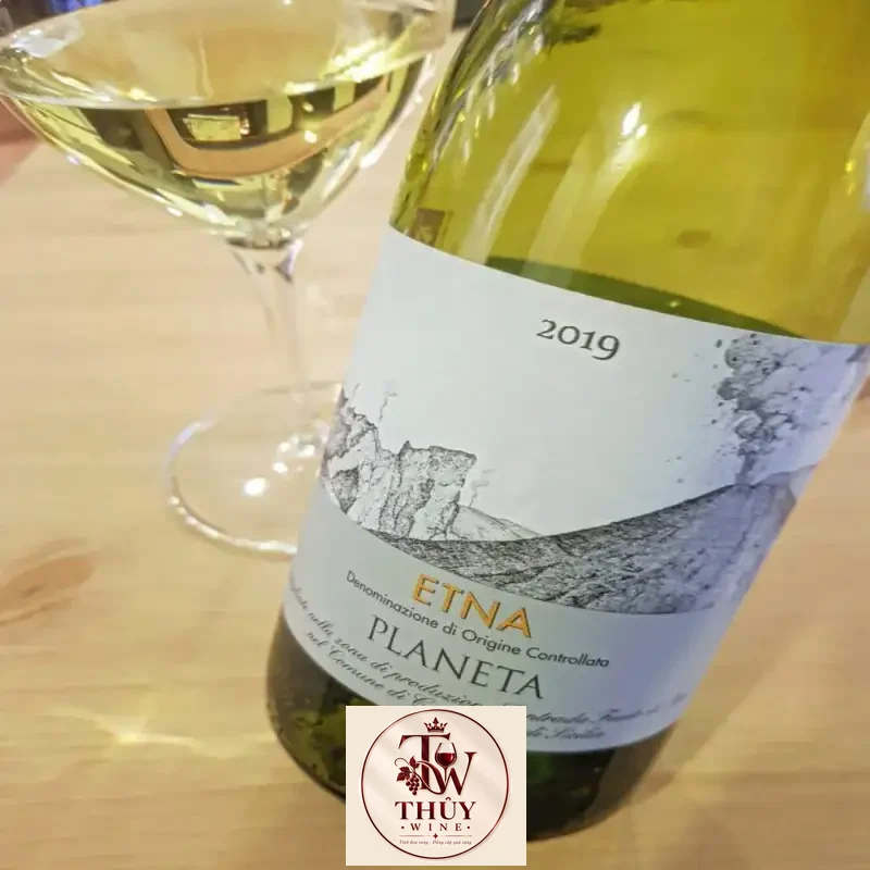 Địa chỉ mua vang y etna planeta bianco giá rẻ nhất