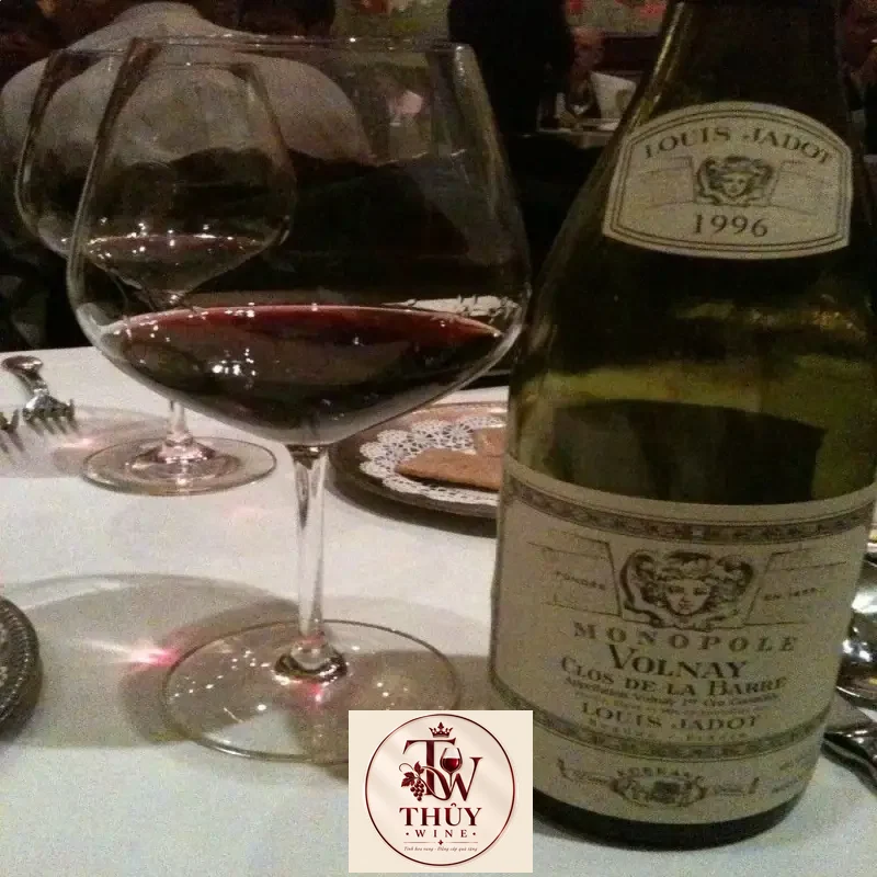 Địa chỉ bán vang phap monopole volnay clos de la barre louis jadot giá rẻ tại Hà Nội