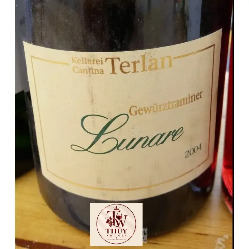 Giá ruou vang y lunare gewurztraminer