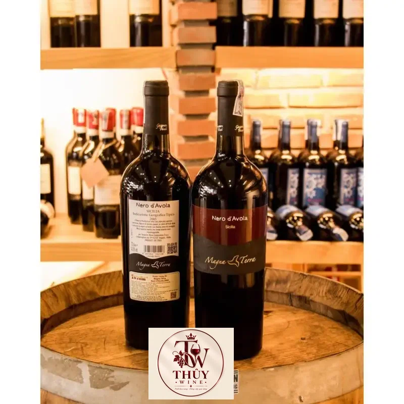 Mua vang y nero davola syrah trinacria sicilia giá rẻ tại Sài Gòn