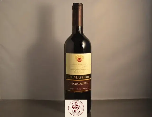 Vang Ý Le Masserie Negroamaro