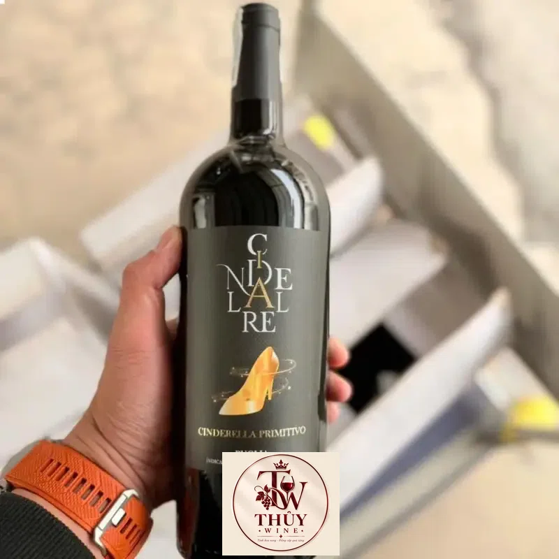 Rượu Vang Ý Cinderella Primitivo Puglia uống ngon