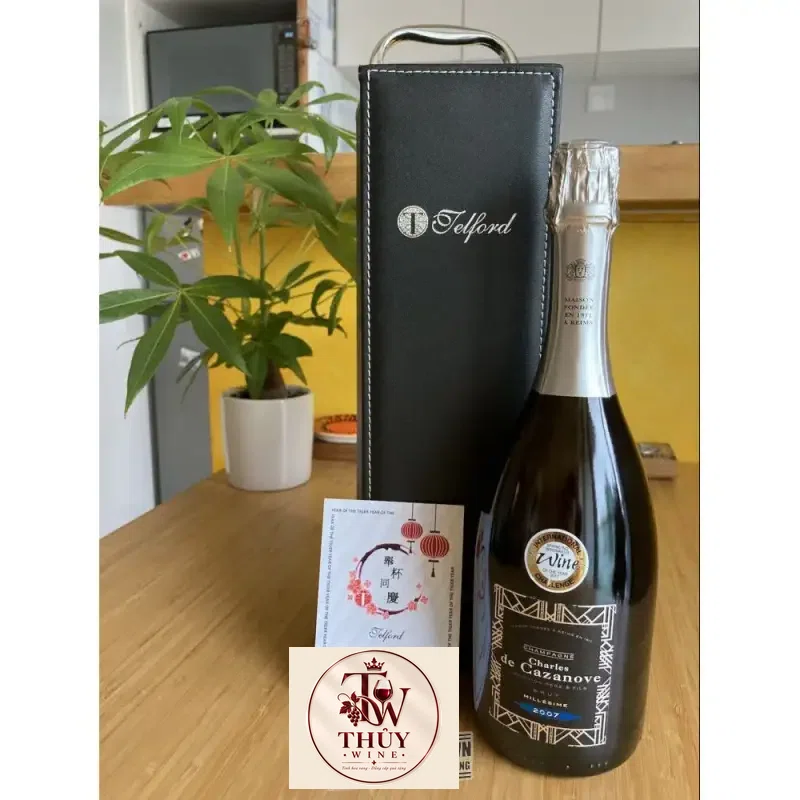 Địa chỉ bán ruou champagne charles de cazanove millesime giá rẻ tại Hà Nội