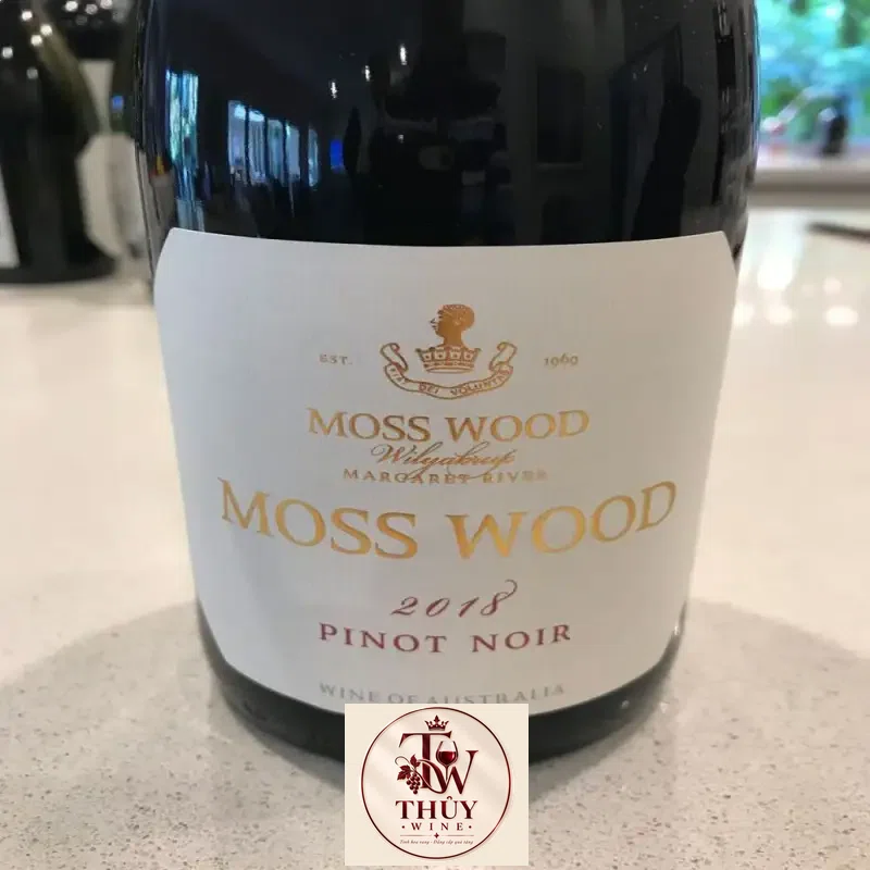 Rượu vang Moss Wood Pinot Noir Margaret River