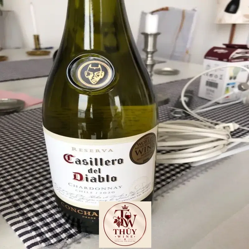 Giá vang chile casillero del diablo reserva chardonnay