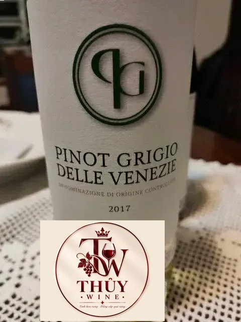 Tedeschi Filadonna Pinot Grigio delle Venezie | Wine Info