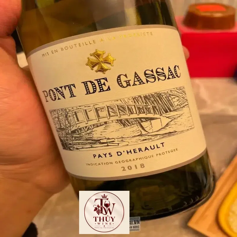 Mua vang phap pont de gassac blanc giá rẻ tại Hà Nội