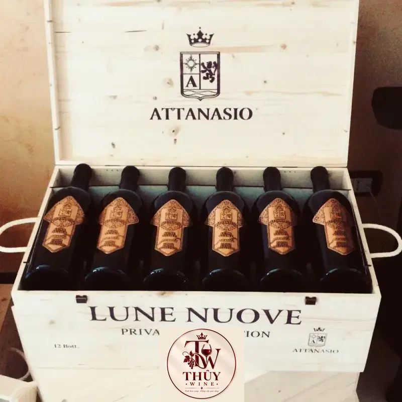 ruou-vang-y-19-do-attanasio-lune-nuove-passito