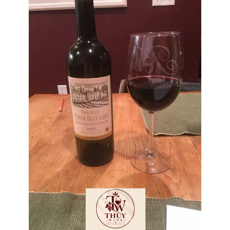Mua vang phap chateau tour bayard montagne saint emilion giá rẻ tại Hà Nội