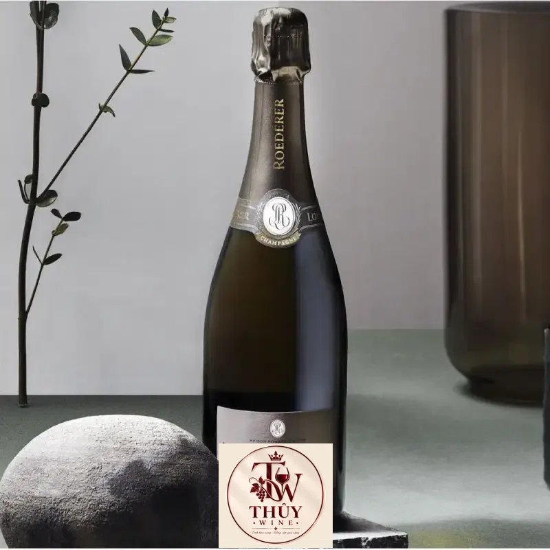 Giá ruou champagne louis roederer vintage