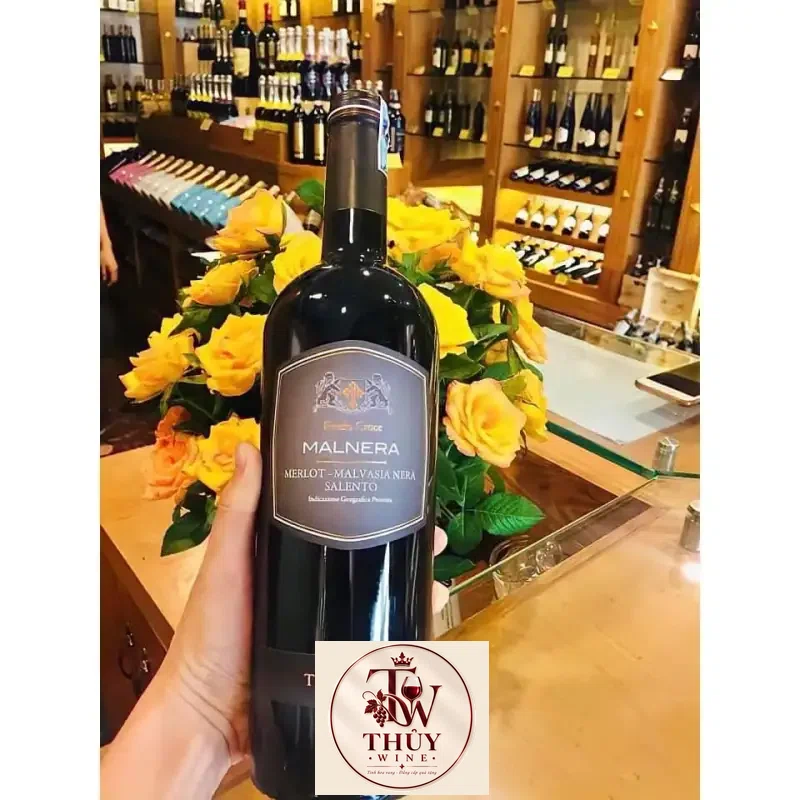 Vang Ý Luna Feudo Croce Merlot Malvasia Nera Salento