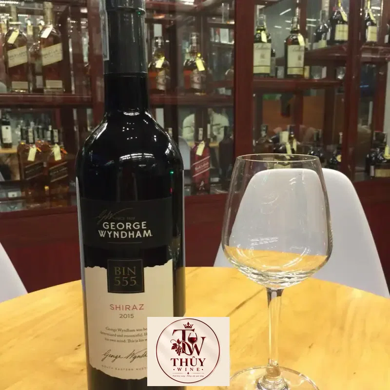 Rượu vang Bin 555 Wyndham Estate Shiraz Uống ngon