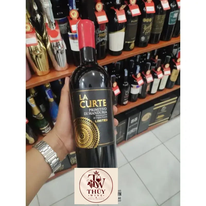 Rượu vang La Curte Limited 19 độ