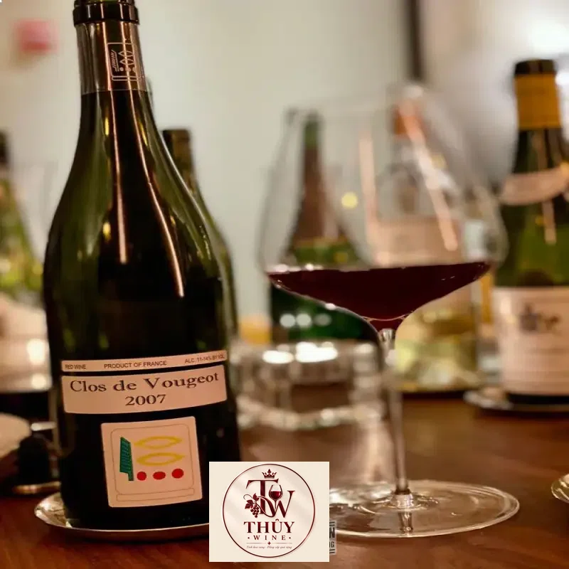 Giá vang phap domaine prieure roch clos de vougeot grand cru cao cap