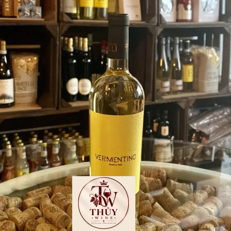 Mua ruou vang trang y vermentino trulli giá rẻ tại Hà Nội